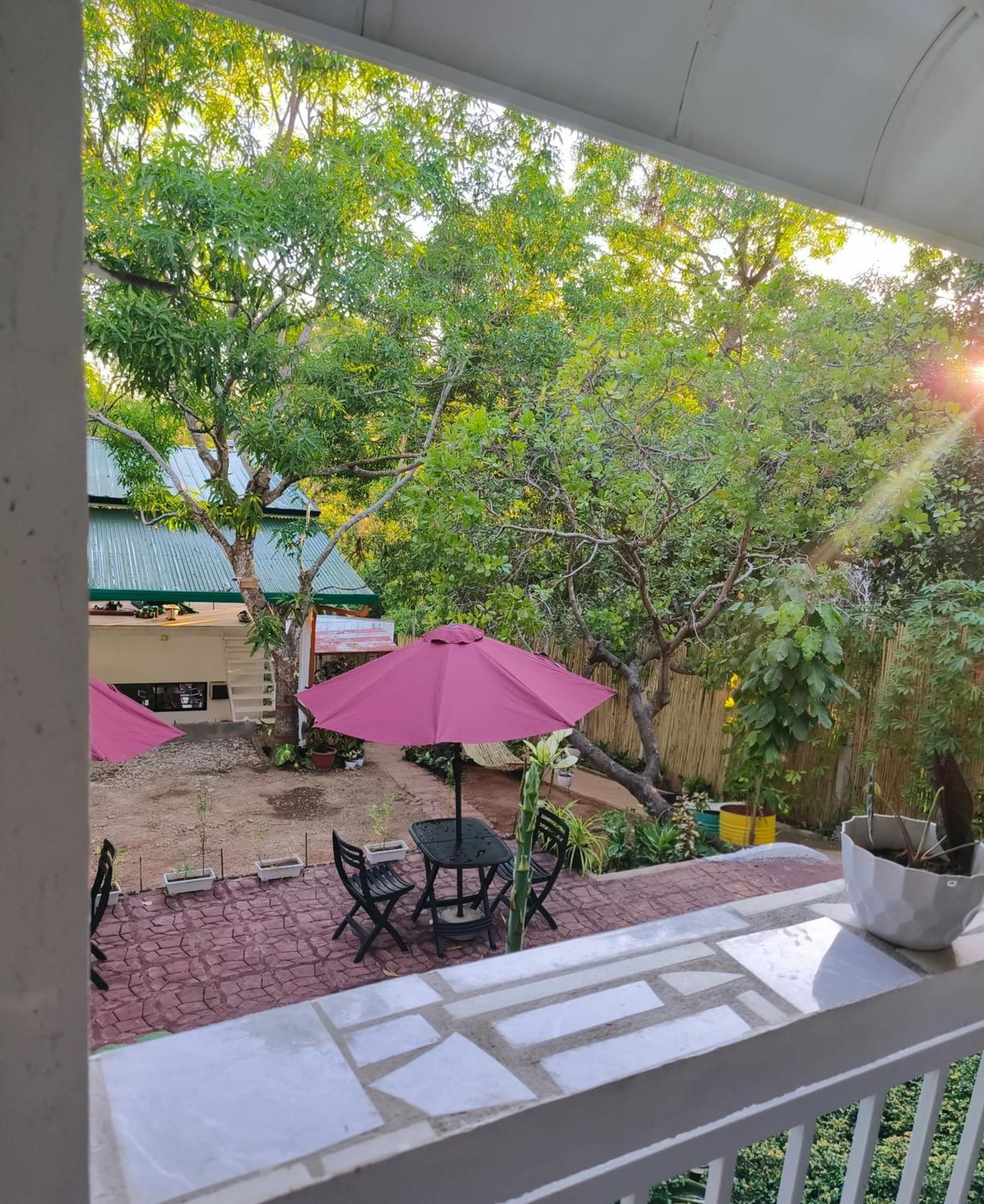 Ani Marie Guest House Coron Luaran gambar